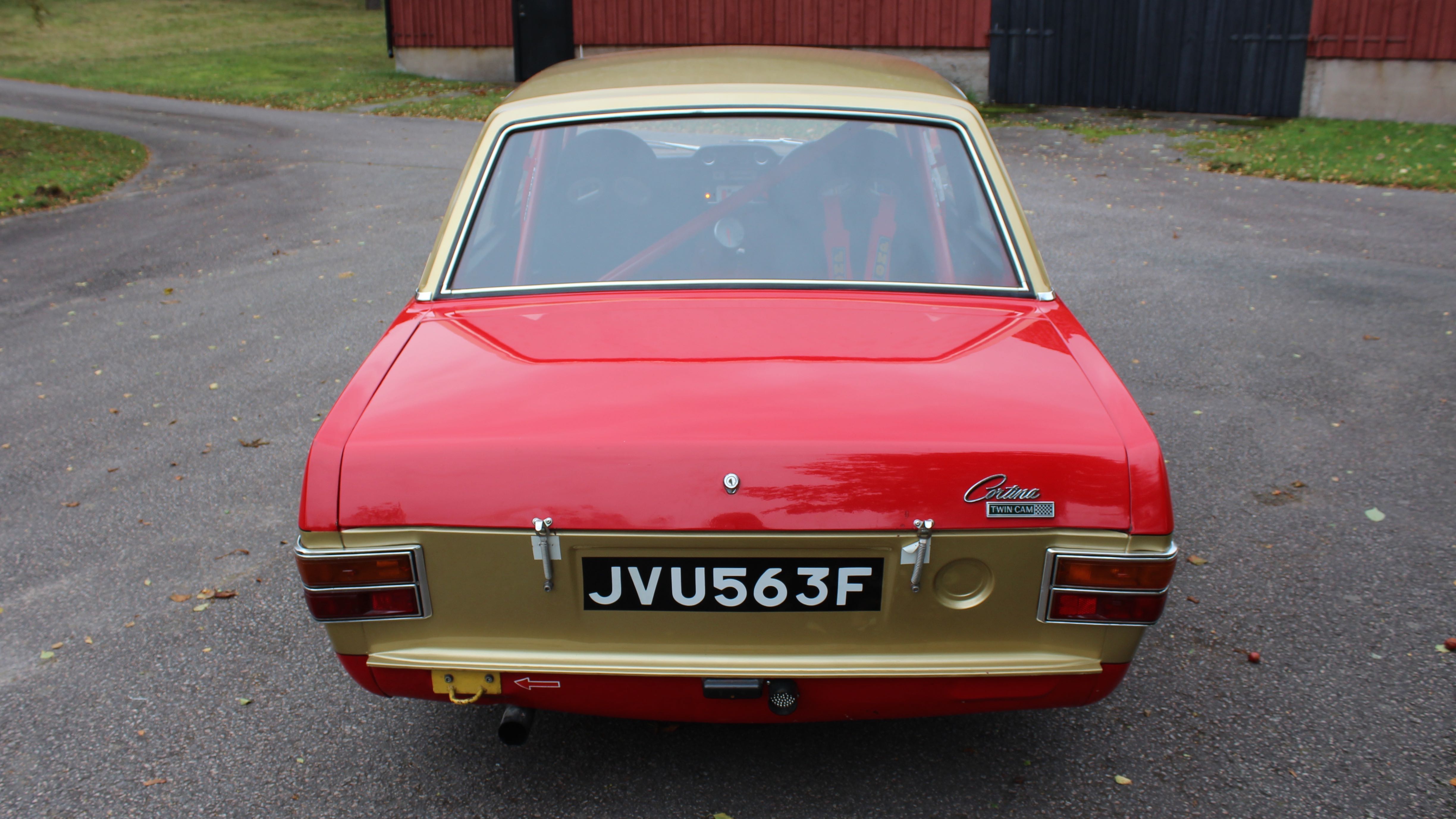 ford Lotus Cortina Mk2 bakifrån ny