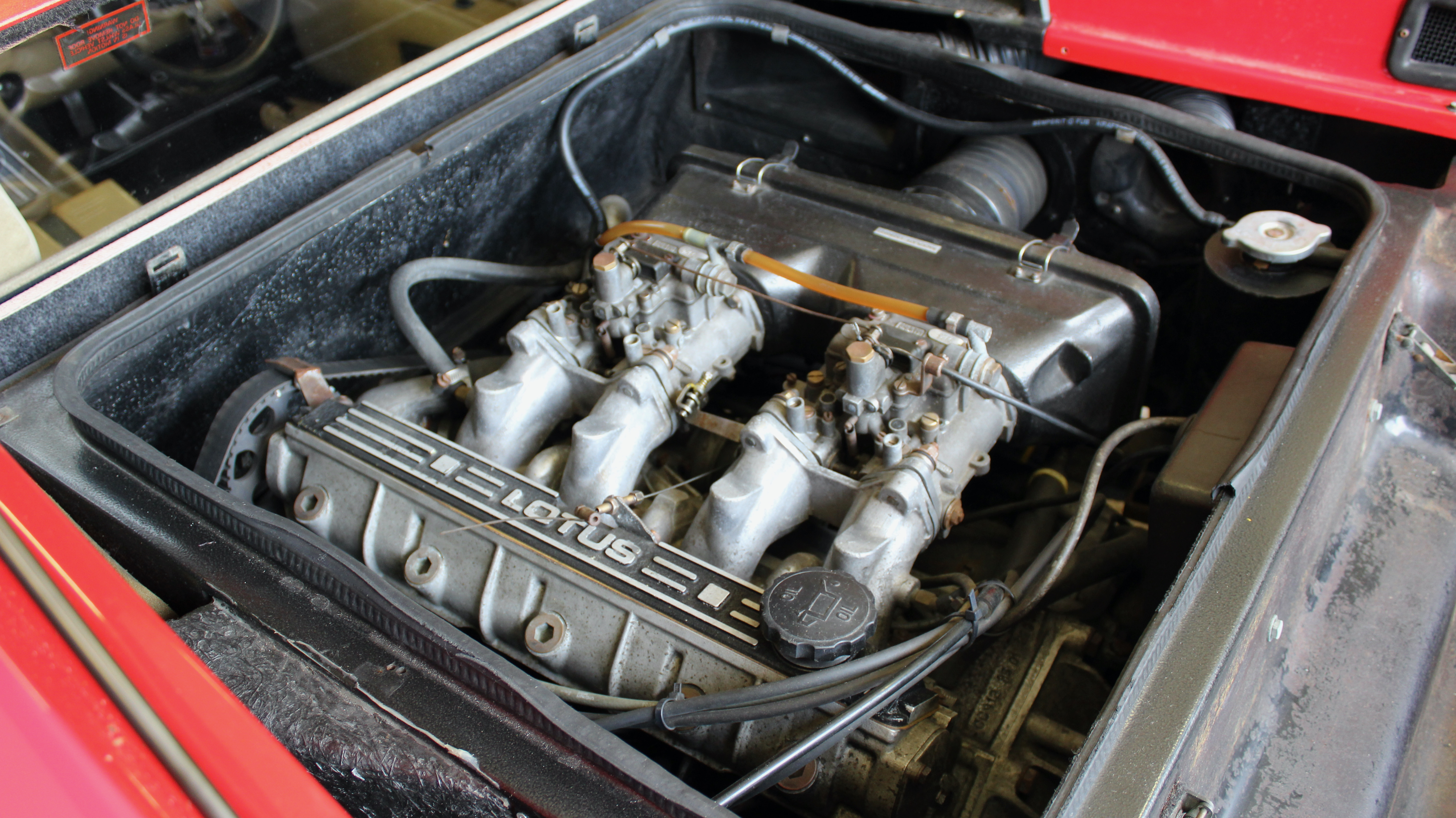 Lotus Esprit motor