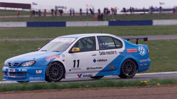 Nissan etcc race 4